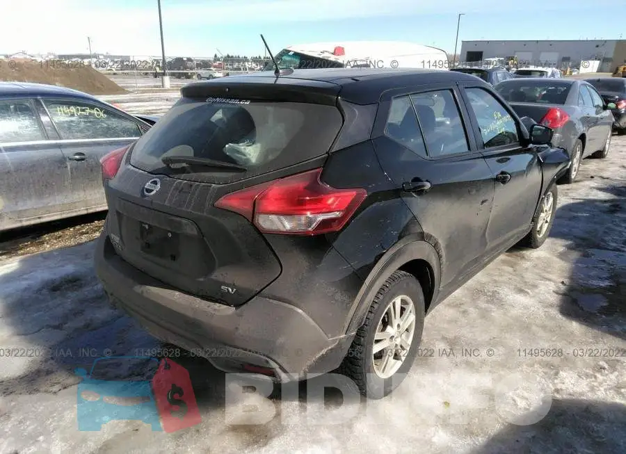 3N1CP5CU8JL519096 Photo# 4