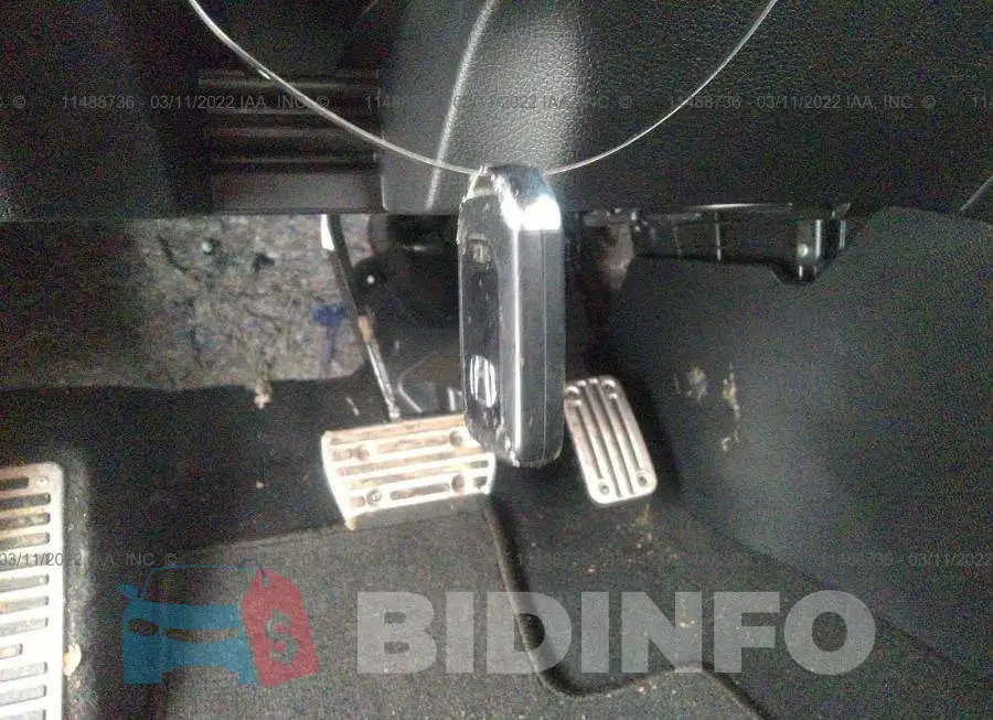 1HGCR2F68HA803740 Photo# 11
