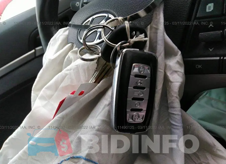 KMHD84LF2HU091743 Photo# 11