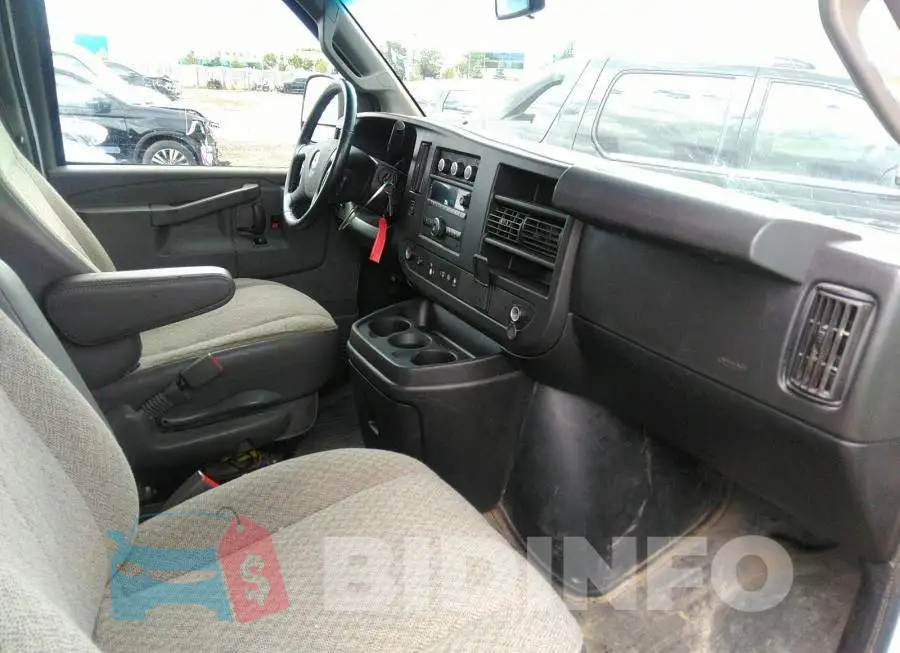 1GTW7BFPXM1176348 Photo# 5