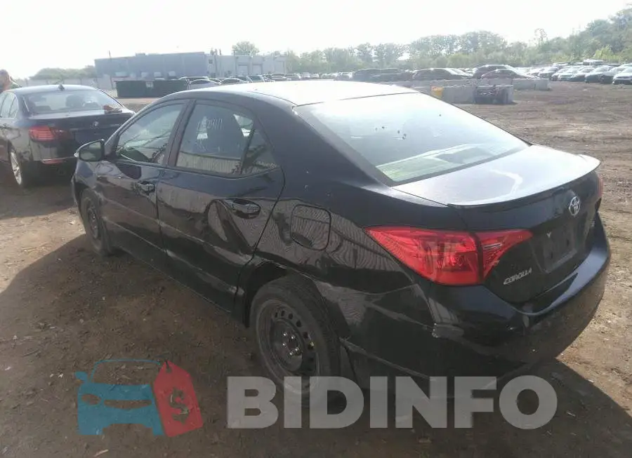 2T1BURHE6HC960152 Photo# 3