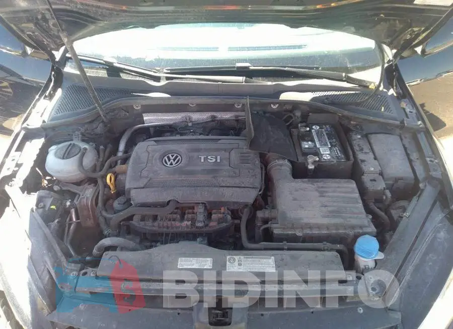 3VW117AU6HM002417 Photo# 10