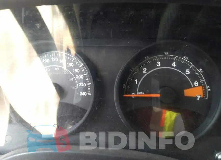 1C4NJRAB3GD809857 Photo# 7