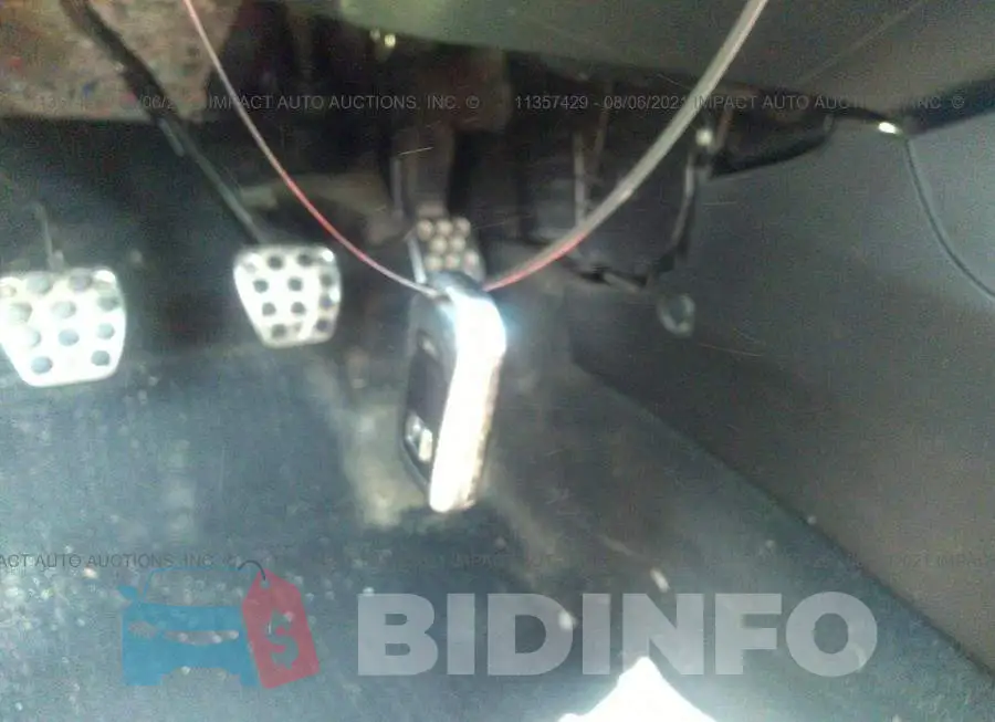 2HGFG4A57FH100318 Photo# 11