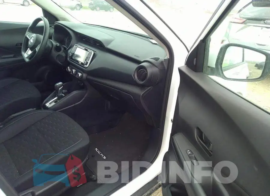 3N1CP5BV6ML487084 Photo# 5