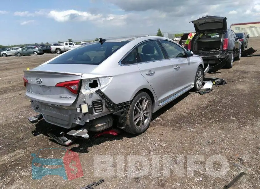 5NPE34AB1FH164583 Photo# 4