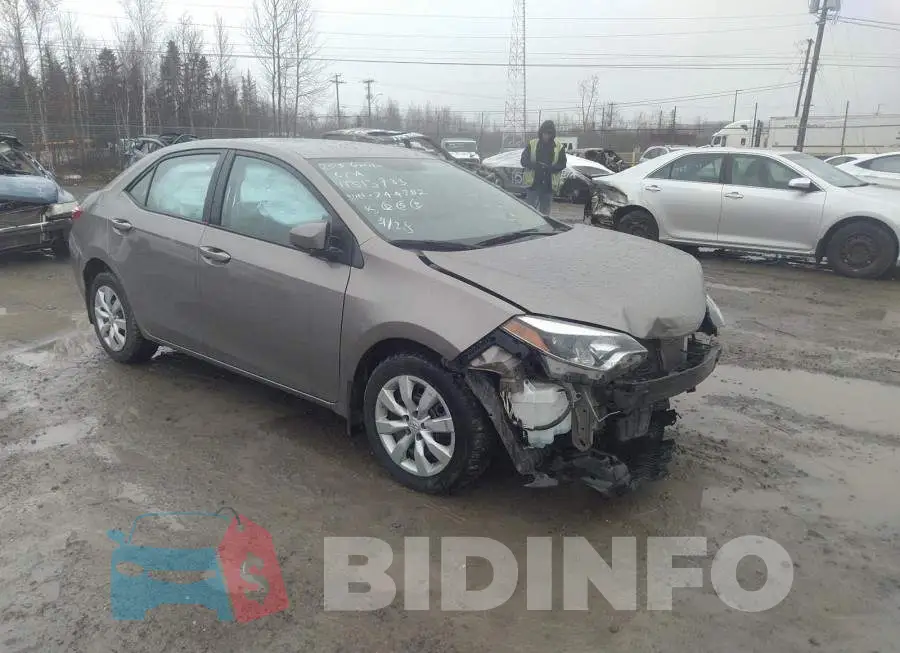 2T1BURHE2FC244782 Photo# 1