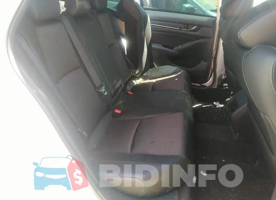 1HGCV1F30LA801355 Photo# 8