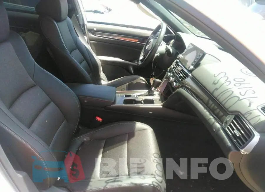 1HGCV1F30LA801355 Photo# 5