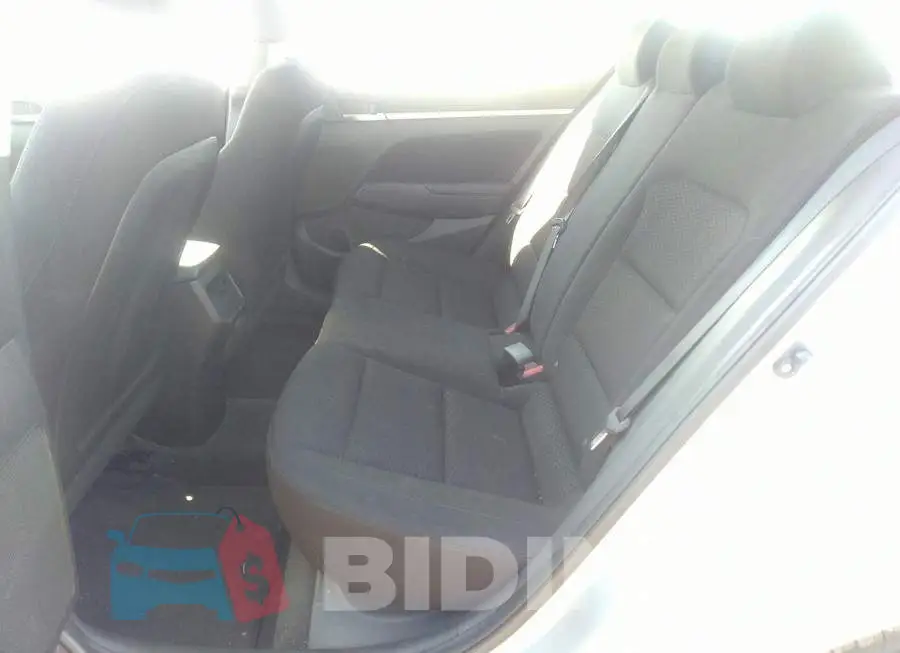 KMHD84LF4LU063967 Photo# 8