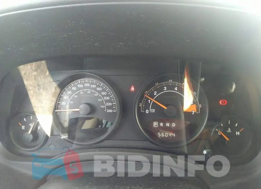1C4NJRAB2HD178746 Photo# 7