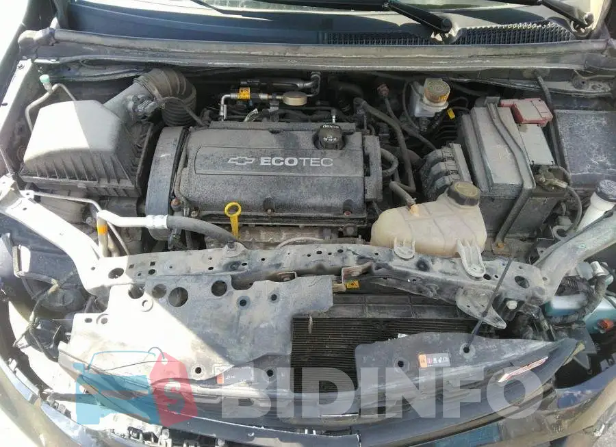 1G1JD6SH3J4120201 Photo# 10