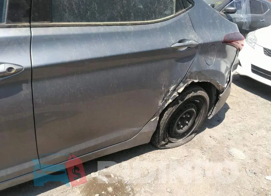 5NPDH4AE3FH560506 Photo# 6
