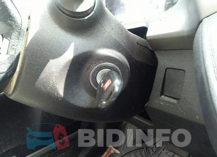 2T3ZFREV2JW503699 Photo# 11