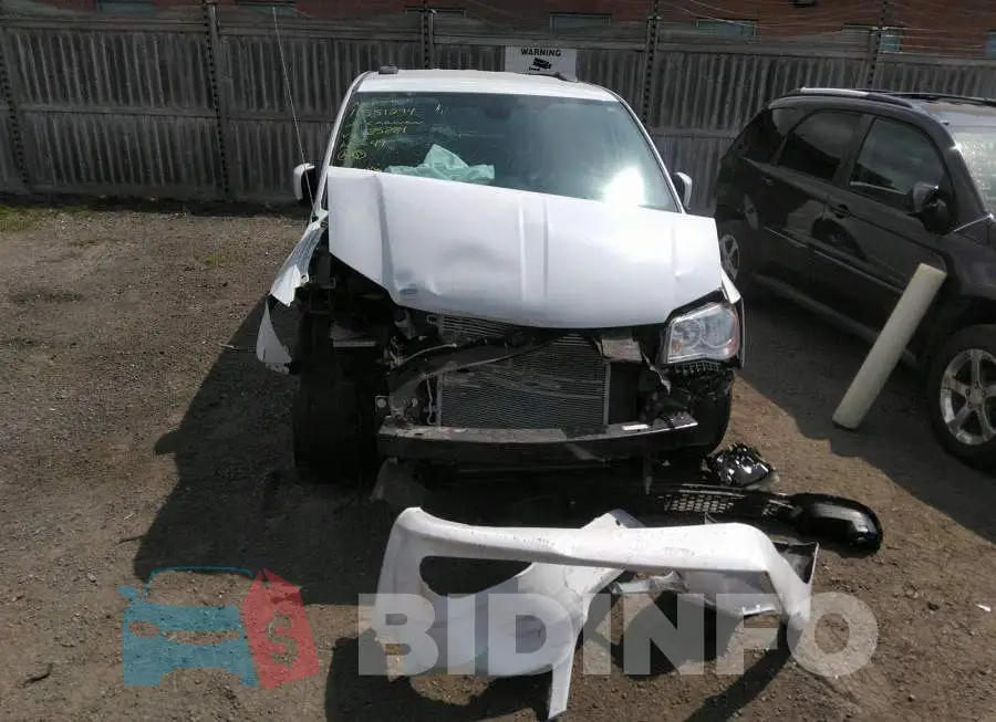 2C4RDGDG2LR185884 Photo# 6