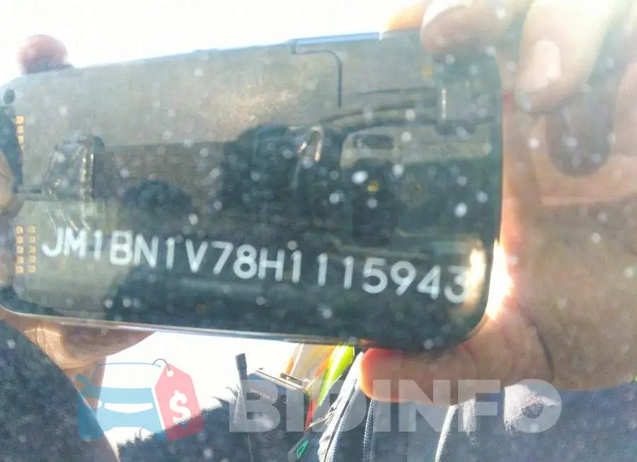 JM1BN1V78H1115943 Photo# 9