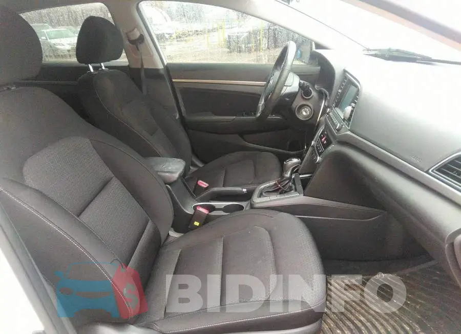KMHD84LF5HU115985 Photo# 5
