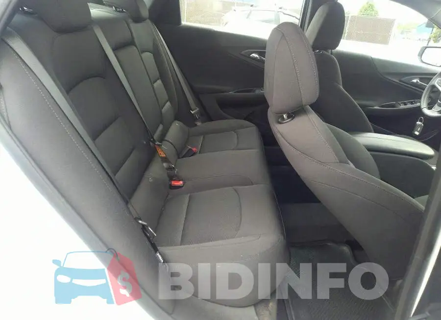 1G1ZD5ST0NF108101 Photo# 8