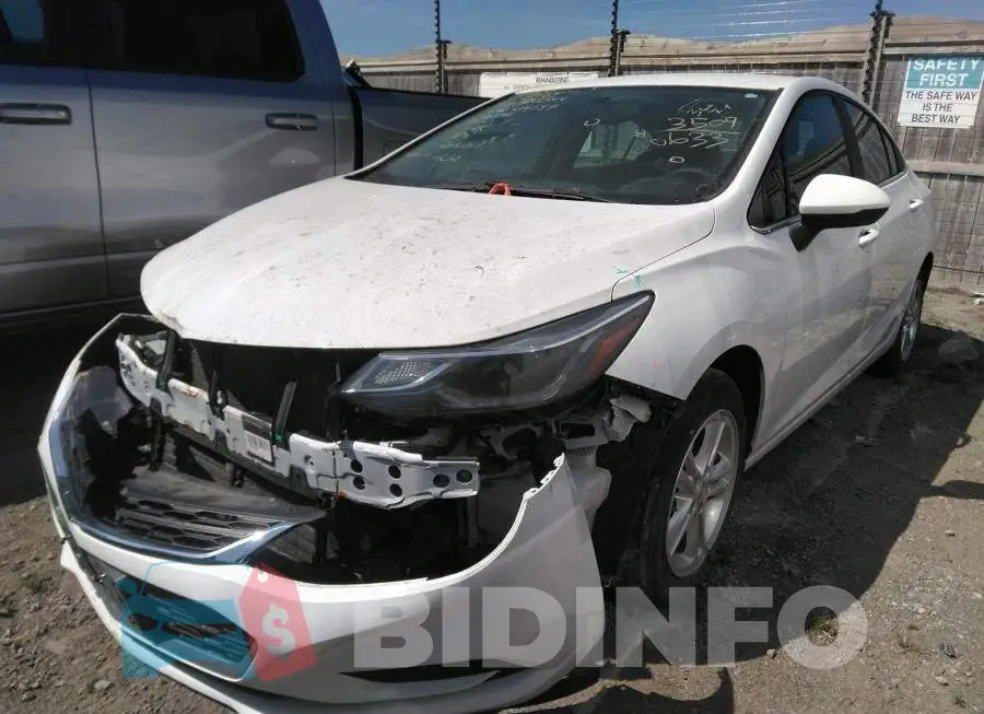 1G1BG5SE6J7214597 Photo# 2