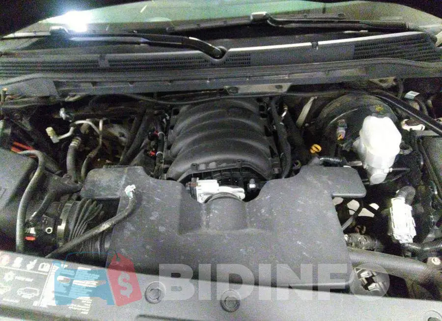 3GTU2MEC8JG470084 Photo# 10