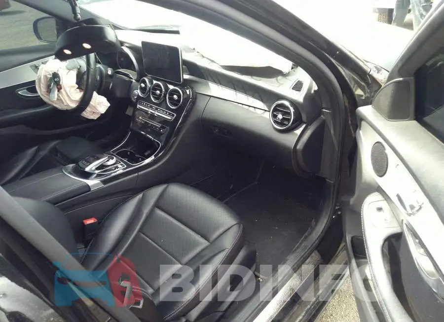 55SWF4KB3JU251613 Photo# 5