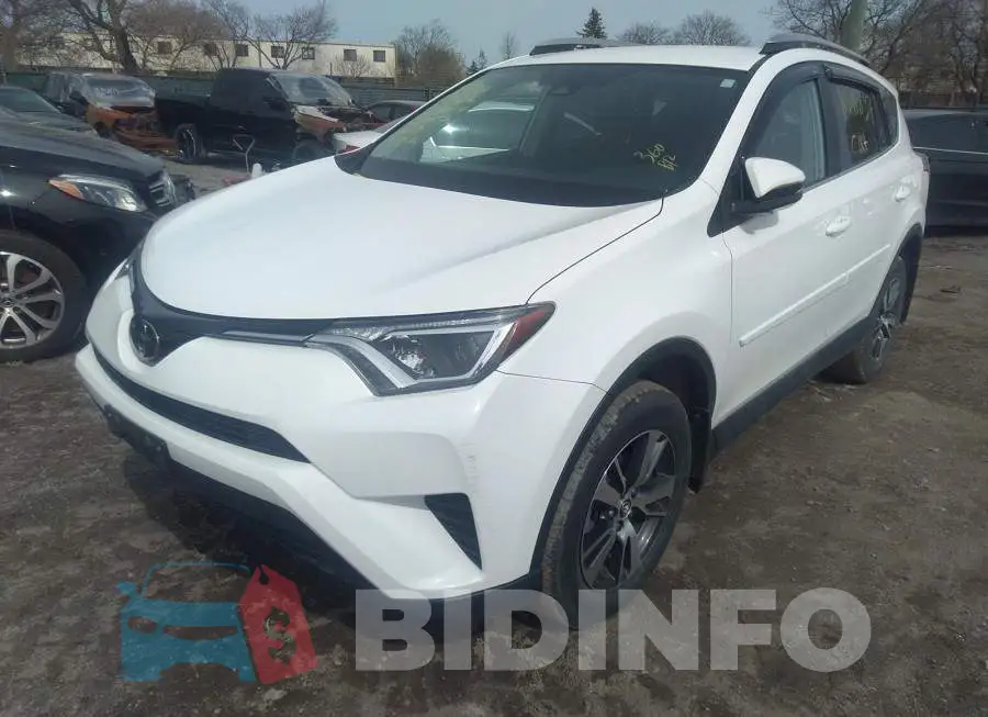 2T3BFREV8JW836426 Photo# 2