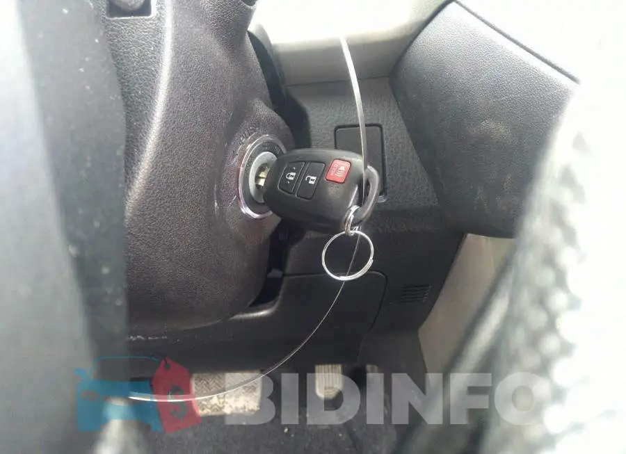 2T3BFREV8JW836426 Photo# 11