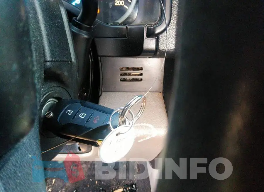 1FTFX1EF5HFA28619 Photo# 11