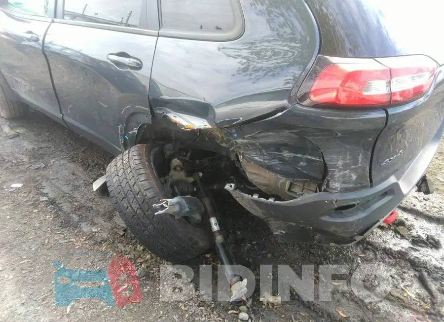 1C4PJMBS9HW576373 Photo# 6
