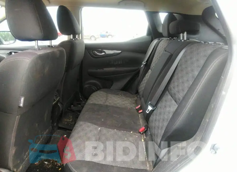 JN1BJ1CR3HW115743 Photo# 8