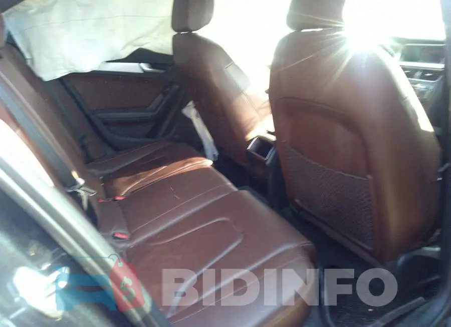 WAUBFCFLXGN013097 Photo# 8