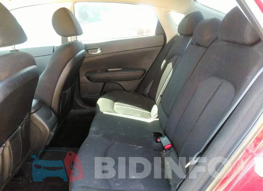 5XXGT4L37GG072177 Photo# 8