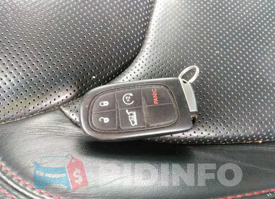1C4PJMBS9FW713745 Photo# 11