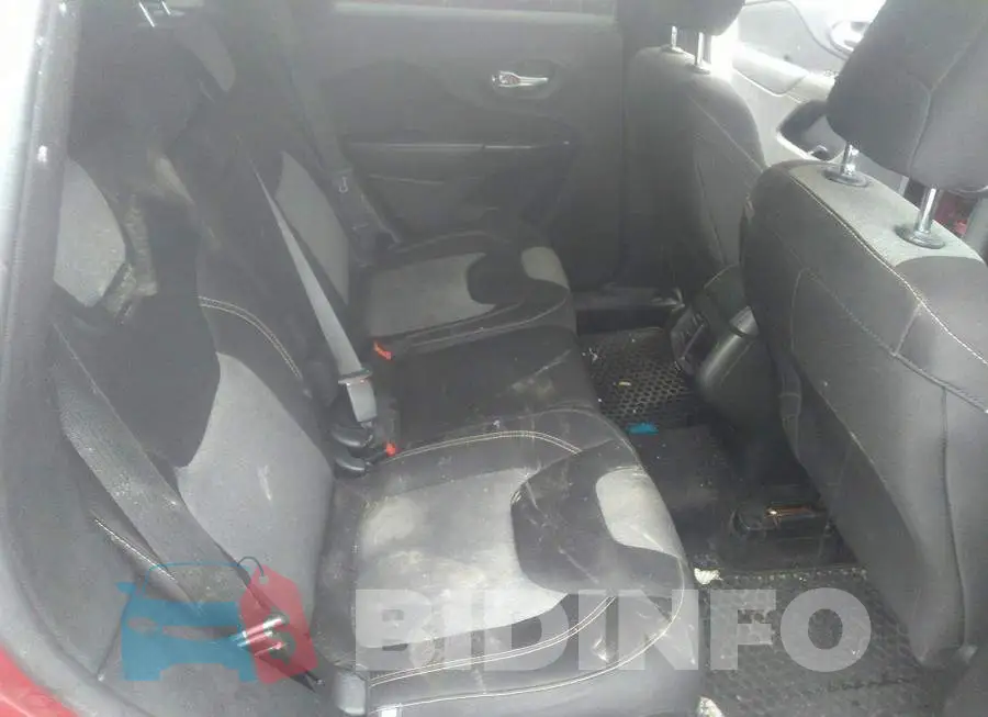 1C4PJMAB9FW508153 Photo# 8