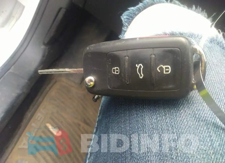 3VW1K7AJ9FM427114 Photo# 11