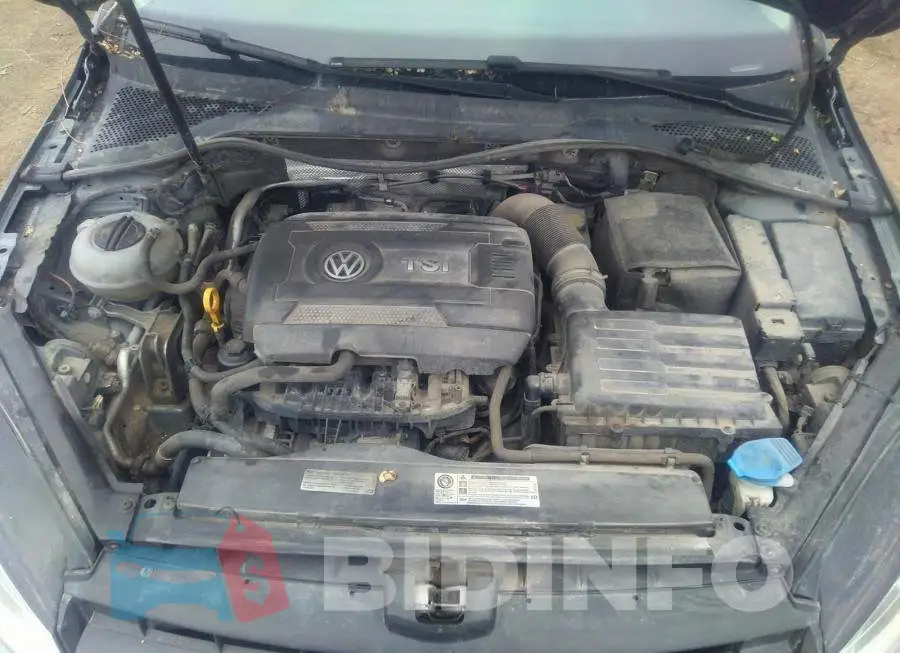 3VW217AU8FM079873 Photo# 10