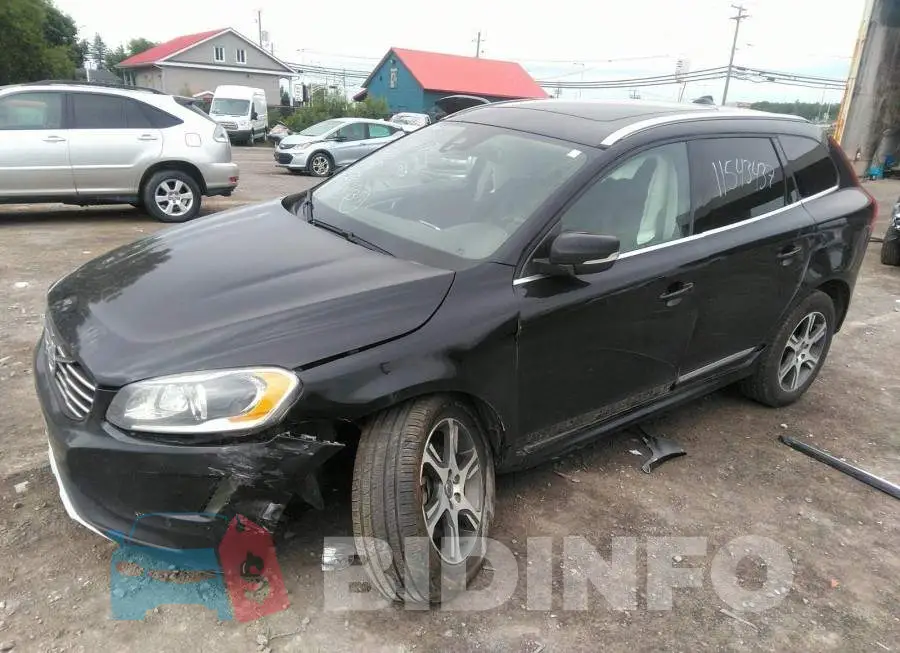 YV4902RC2F2611755 Photo# 2