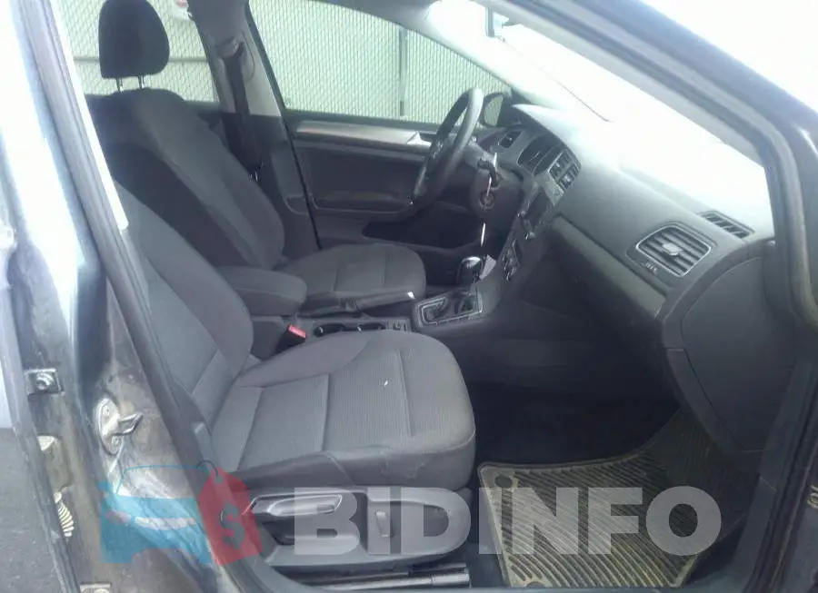 3VW217AU8FM079873 Photo# 5