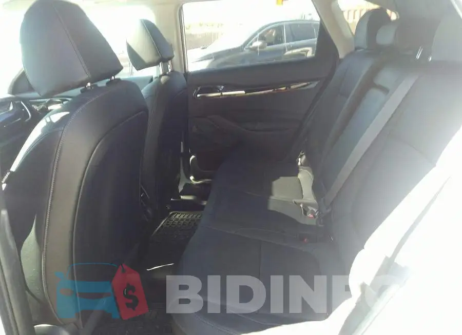 KNDEUCAA2M7219137 Photo# 8