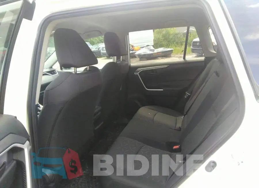2T3B1RFV9MC203775 Photo# 8
