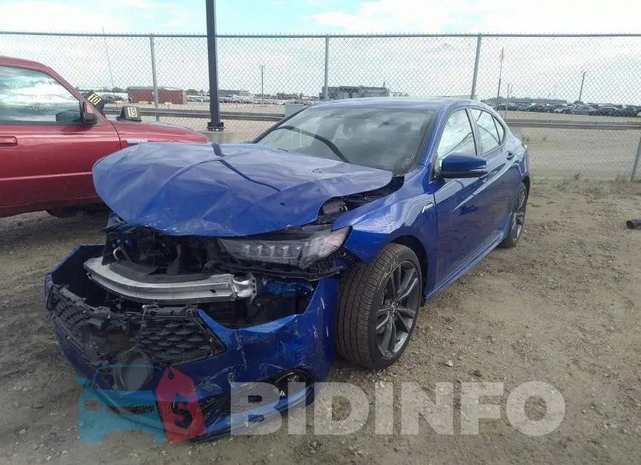 19UUB3F85LA800139 Photo# 2