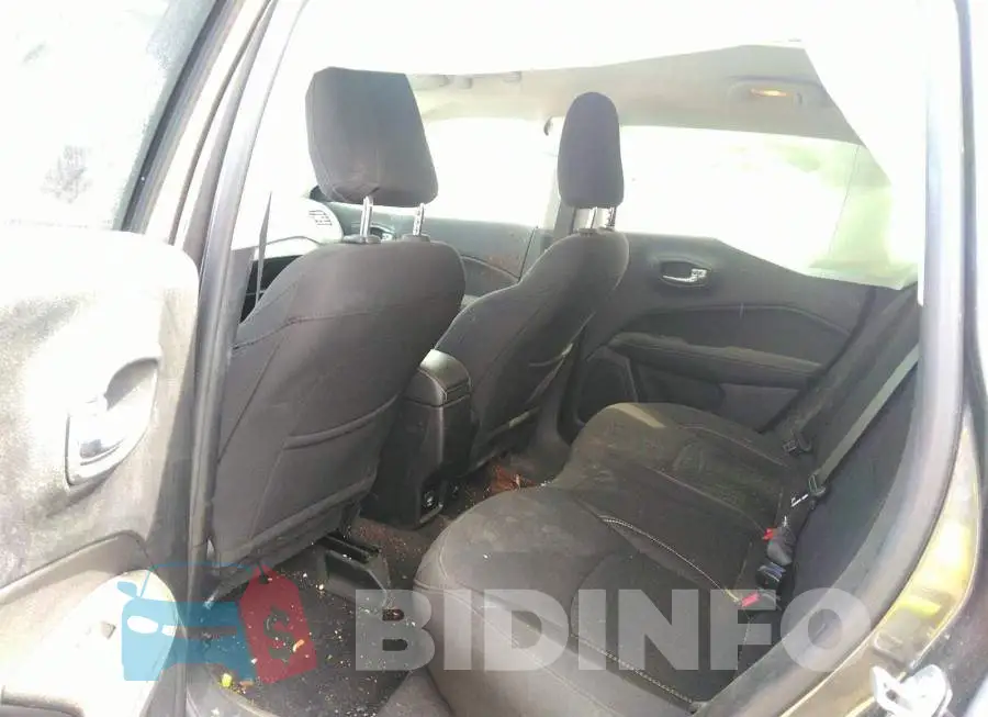 3C4NJDAB3LT212246 Photo# 8