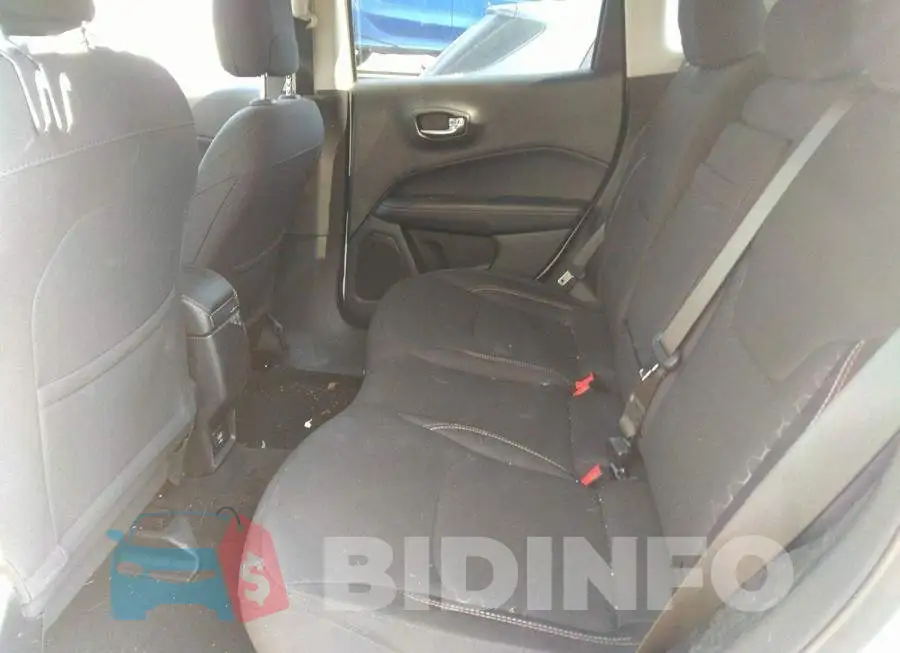 3C4NJCAB1LT135807 Photo# 8