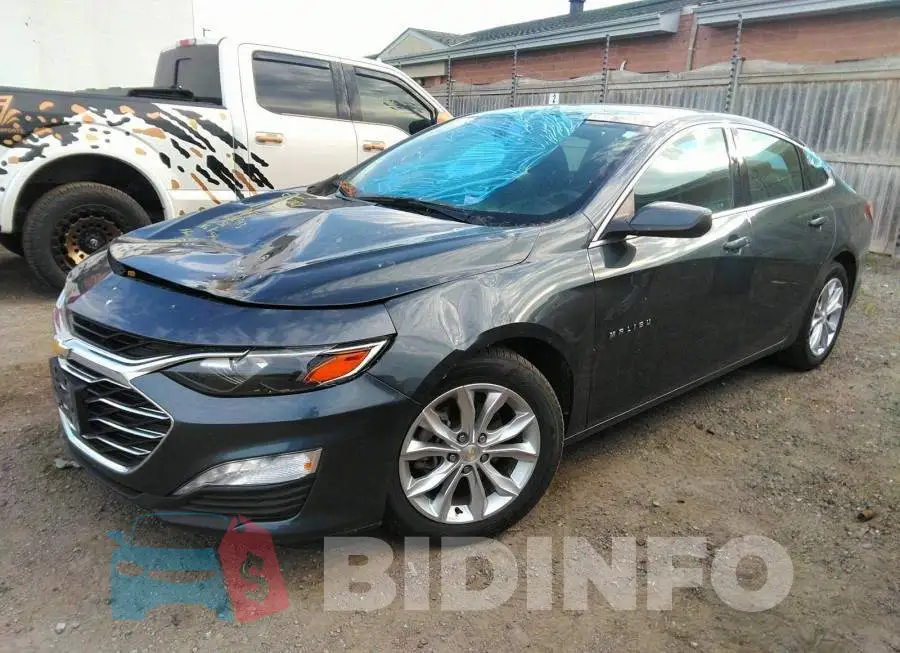 1G1ZD5ST1KF152913 Photo# 2