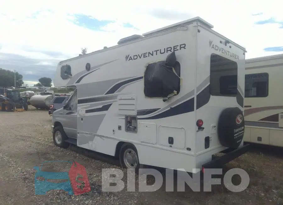 1FDWE3F68KDC62784 Photo# 3