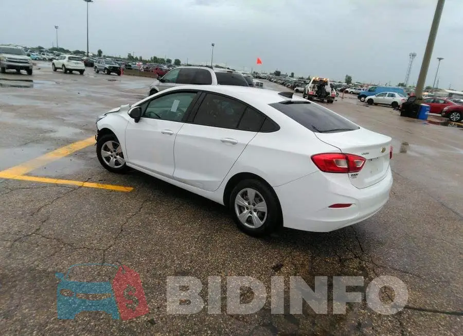 1G1BC5SMXJ7234094 Photo# 3
