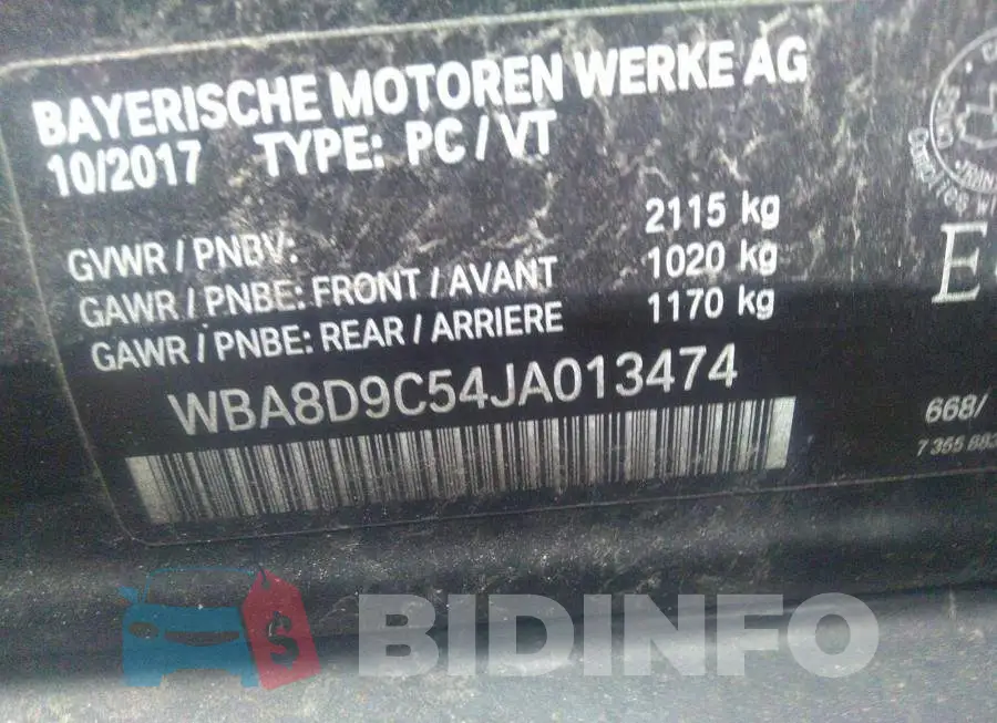 WBA8D9C54JA013474 Photo# 9