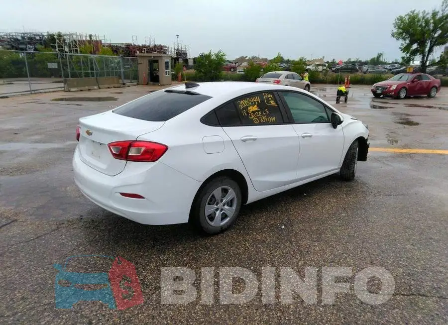 1G1BC5SMXJ7234094 Photo# 4