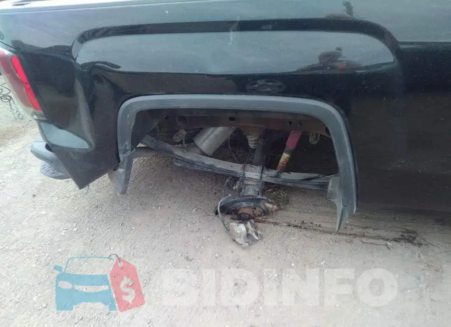 1GTV2NEC8JZ127396 Photo# 6
