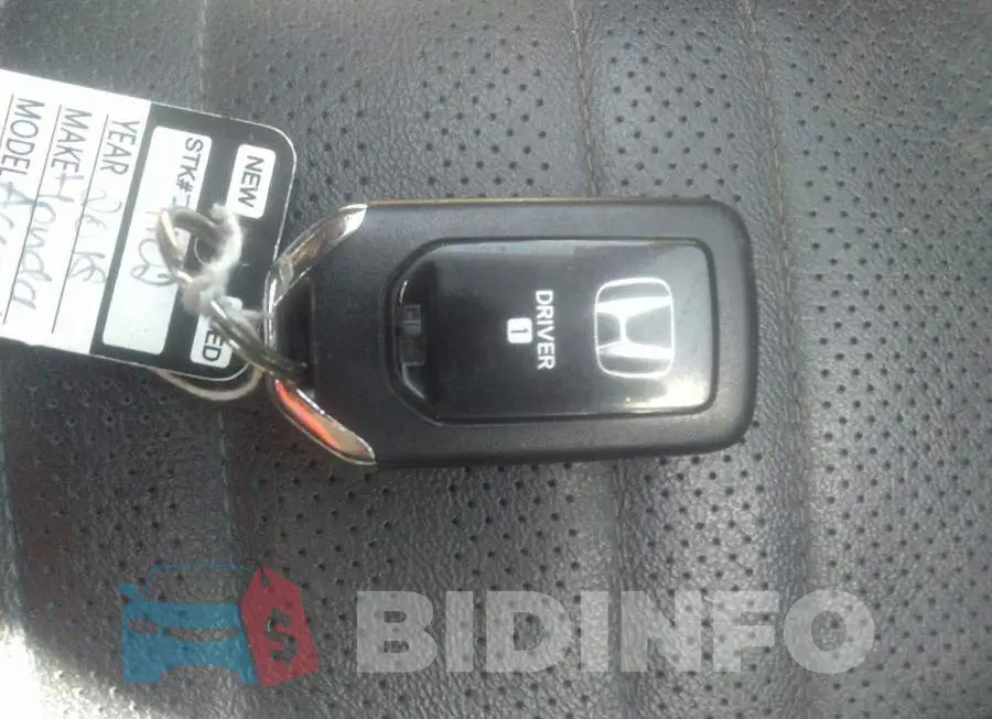 1HGCV1F94JA806317 Photo# 11